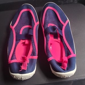Water shoes